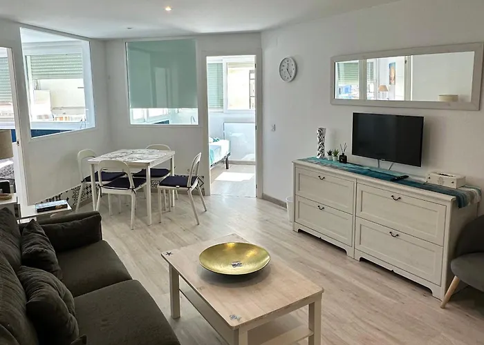 First Line 2br With Pool In Center Of Apartamento Marbella