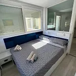 First Line 2br With Pool In Center Of