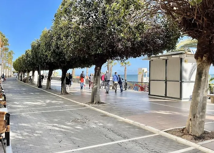 First Line 2br With Pool In Center Of Marbella