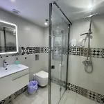 First Line 2br With Pool In Center Of
